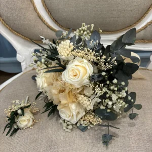 Ramo de novia de flores preservadas